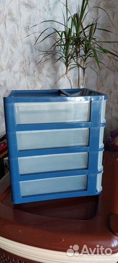 Органайзер с выдвижными ящиками