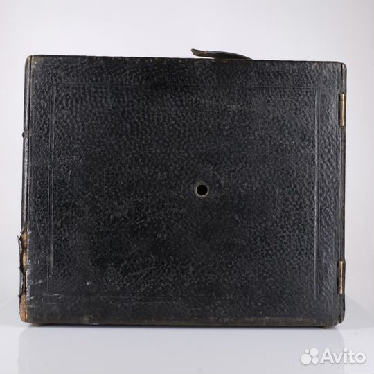 Дореволюционный фотоаппарат К.И.Фреландт