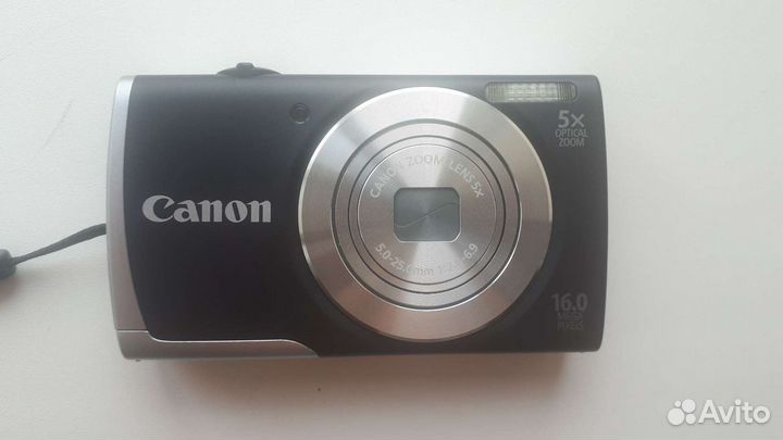 Компактный фотоаппарат