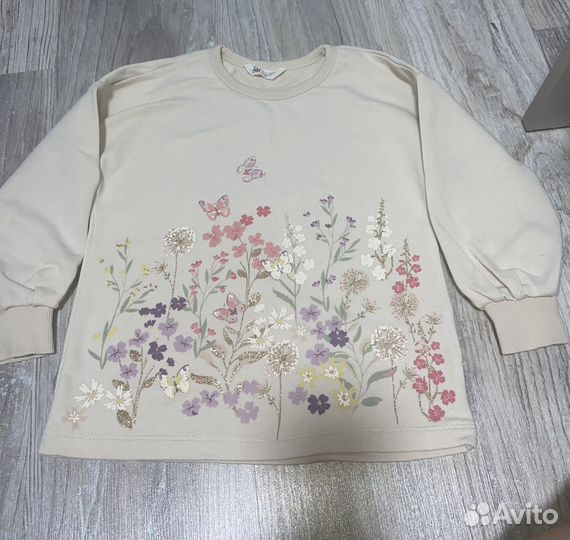 Кофта на девочку 110
