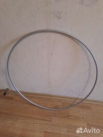 Обруч гимнастический