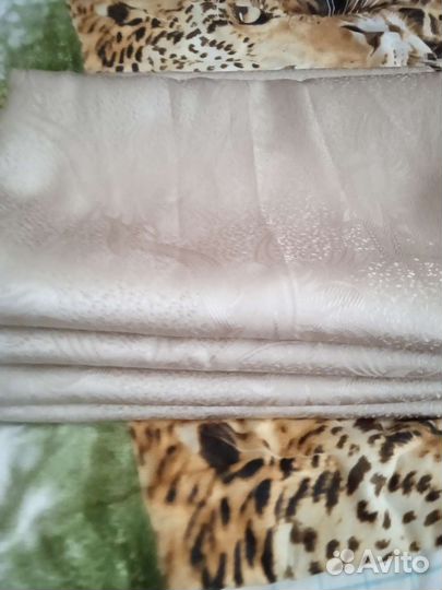 Шторы бежевые 155х290