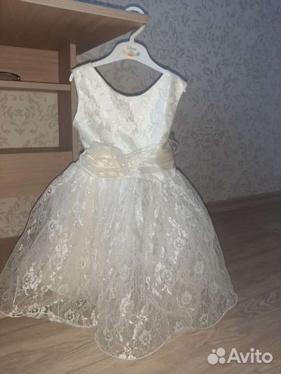 Платье праздничное на девочку 98 104