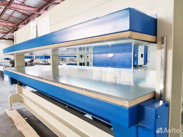 Горячий пресс для склеивания мебельных заготовок