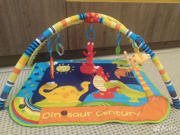 Развивающий коврик 
