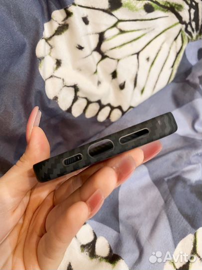 Чехол на iPhone 14 pro