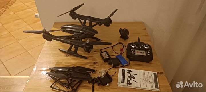 Квадрокоптер с камерой