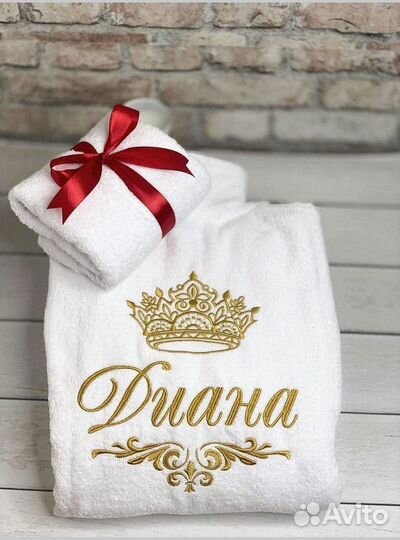 Халат с вышивкой