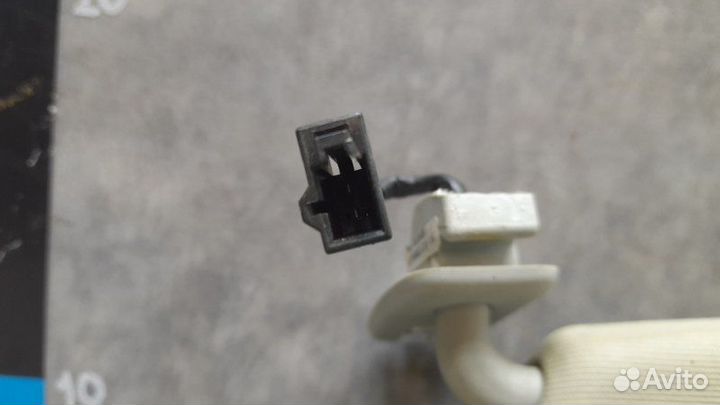 Козырек солнцезащитный левый Volkswagen Passat B6