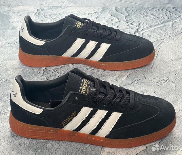 Кроссовки adidas spezial