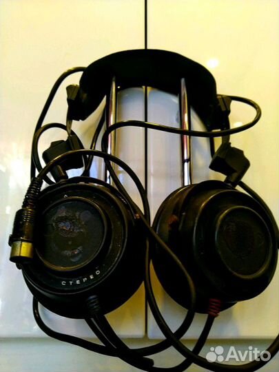 Стереонаушники
