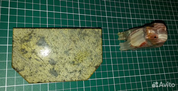 Фигурка собачки и подсвечник. Новые