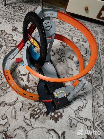 Игровой набор Mattel Hot Wheels Сити Шиномонтажная