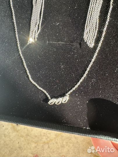 Золотое колье с серьгами с бриллиантами