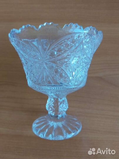 Конфетница стекло