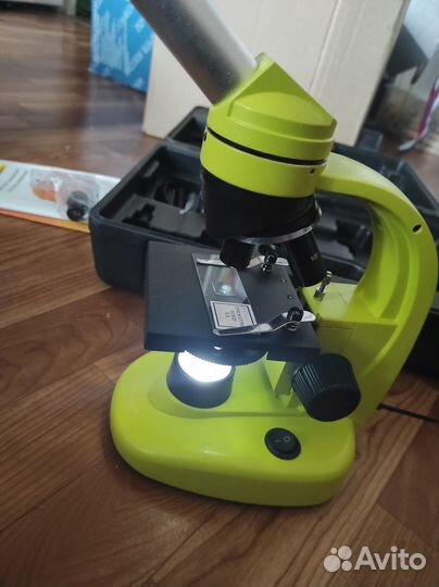 Микроскоп levenhuk