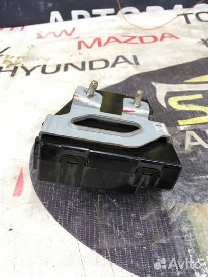 Блок управления дверьми Hyundai Equus 2 3.8