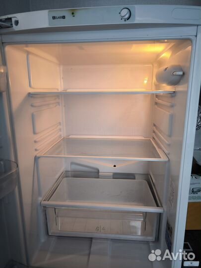 Холодильник indesit