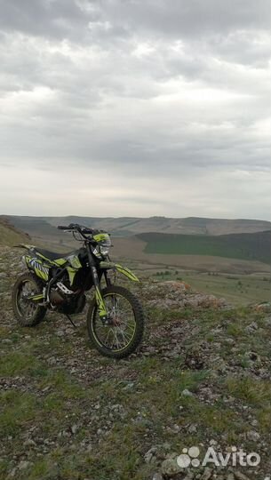 Regulmoto Zr 250