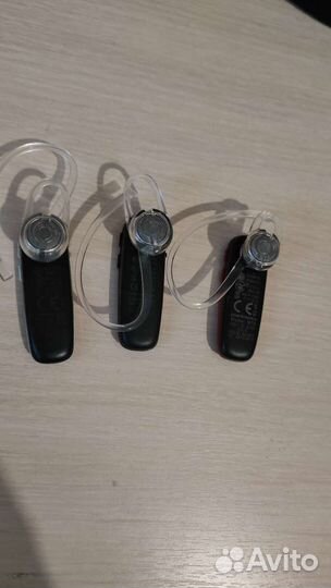 Новую bluetooth гарнитуру plantronics