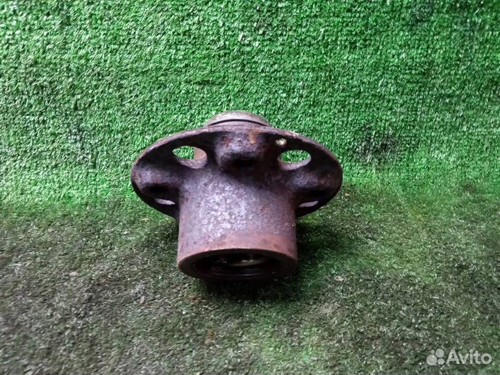 Ступица передняя Mercedes-Benz W211 E-Klasse (200