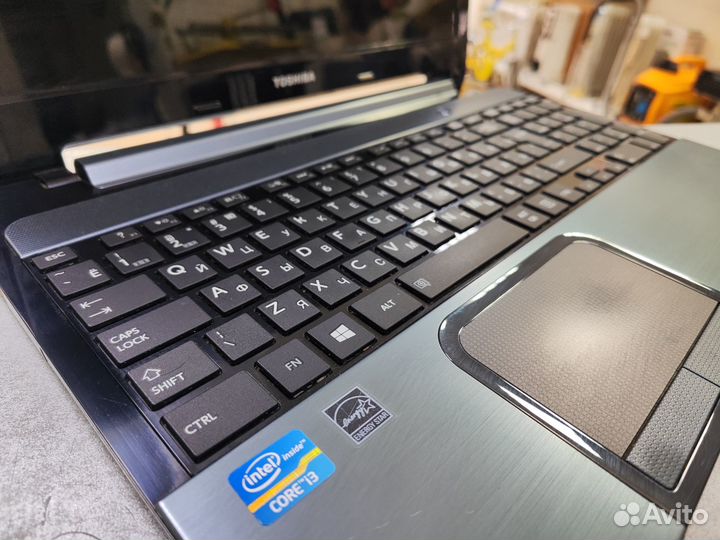Ноутбук Toshiba на intel core для повседневных зад