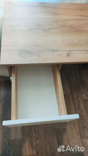 Письменный стол для школьника бу