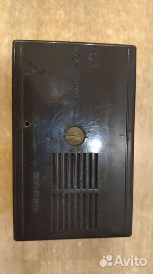 Радиоприемник Планета Ретро