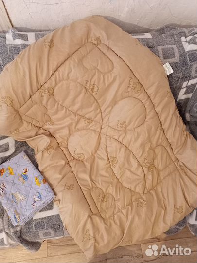 Одеяло и пододеяльник