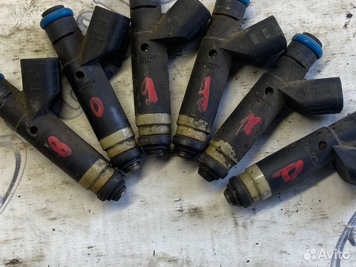 Форсунка топливная Chrysler Voyager 3.8