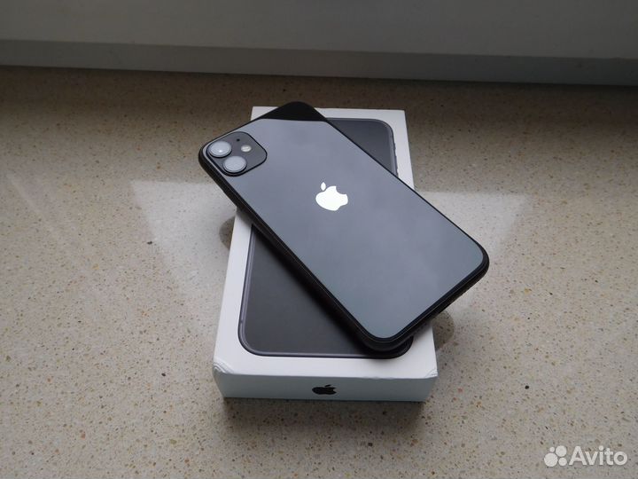 iPhone 11, 128 ГБ