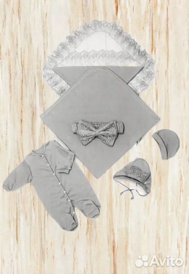 Комплект на выписку зима