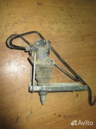 Распределитель тормозных сил Renault Logan Логан