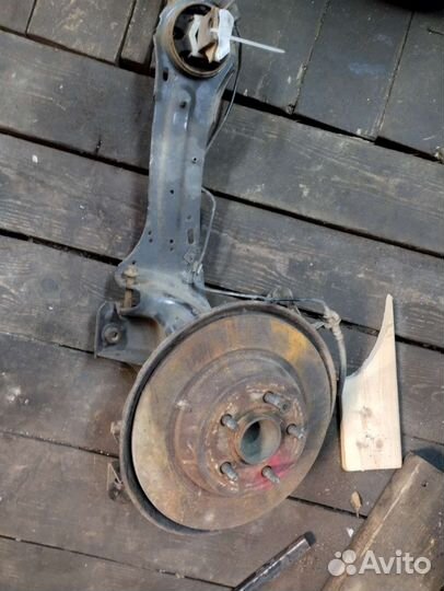 Задний рычаг Ford Mondeo 4