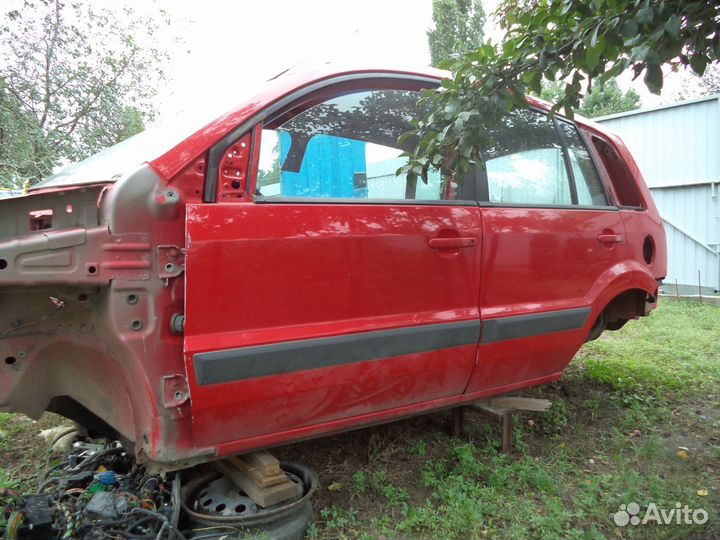 Форд фьюжен