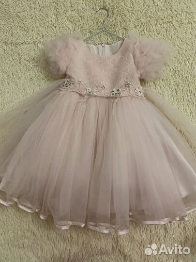 Поатье на девочку