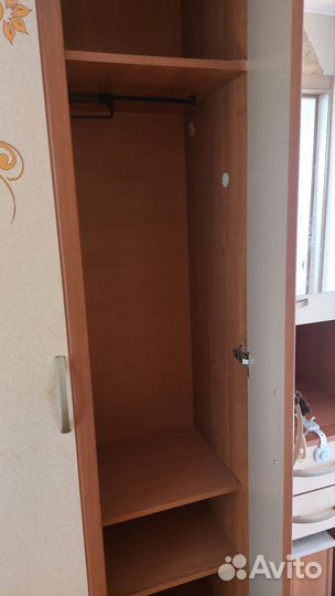 Шкаф в прихожую