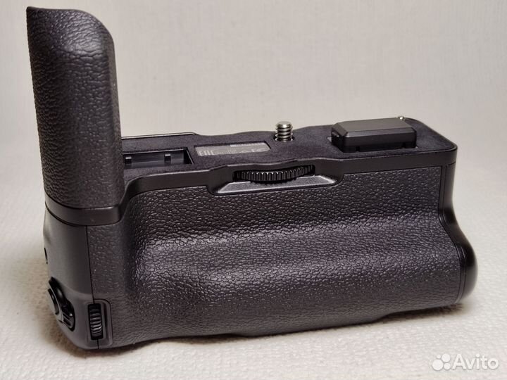 Батарейный блок Fujifilm X-T4
