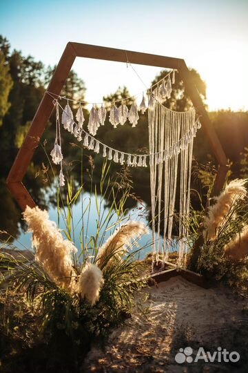 Свадебный декоратор