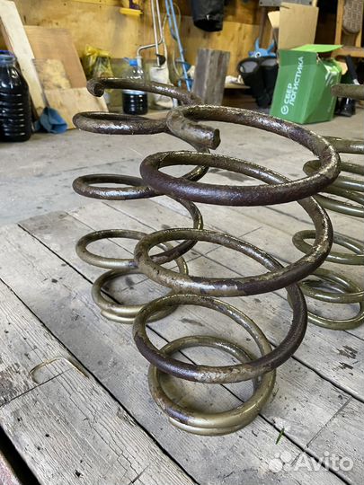 Продам пружины tein -35 на камри