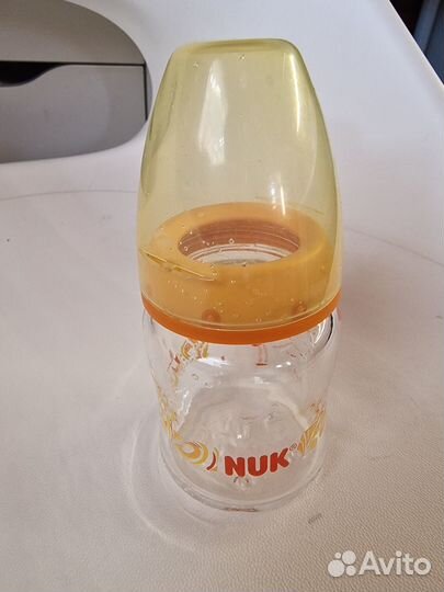 Бутылочка nuk