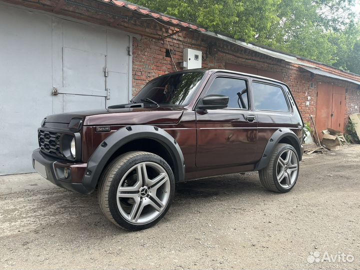 LADA 4x4 (Нива) 1.7 МТ, 2011, 160 000 км