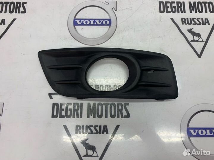 Рамка птф правая Volvo V50 (2008-2012) 30779101