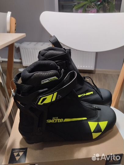 Лыжные ботинки fischer rc3 44