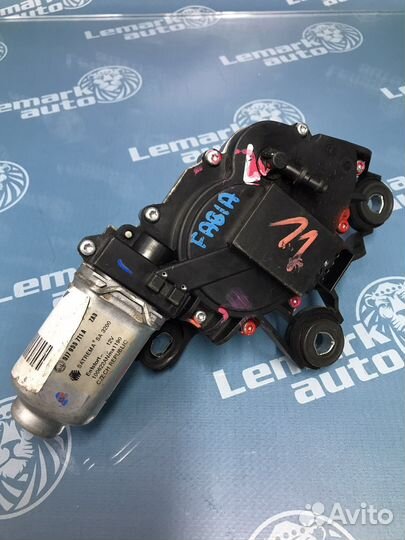 Моторчик стеклоочистителя задний Skoda Fabia 2