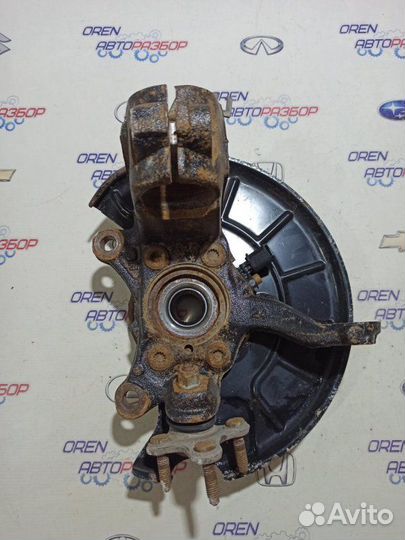 Кулак поворотный передний правый Volkswagen Jetta