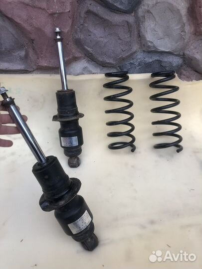 Стойки subaru outback