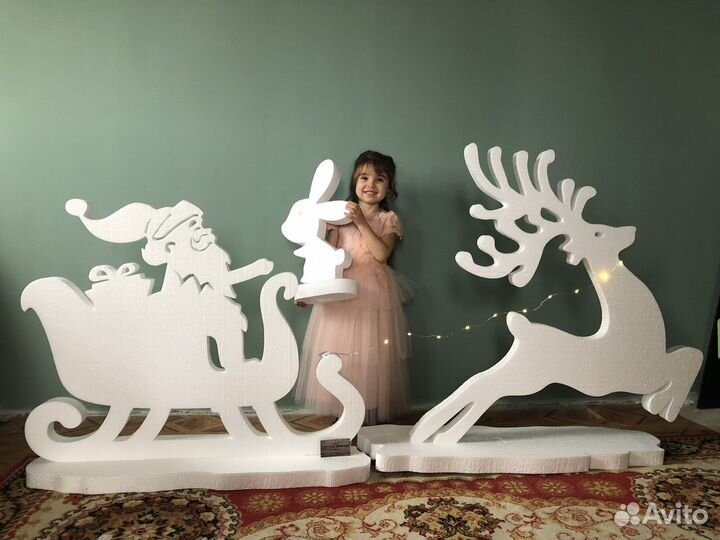 Фигуры из пенопласта, Олени, кролики, Елки