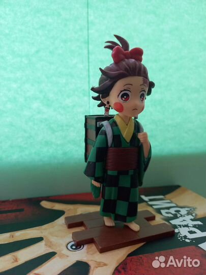 Аниме фигурка