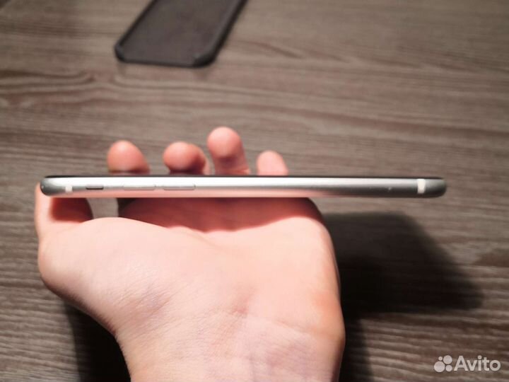 Apple iPhone se 2020 только обмен